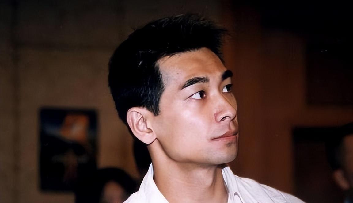 甄子丹和赵文卓,两人对比,现在都如何了