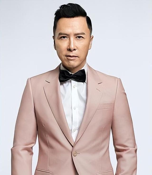 "旷世骂战"10年之后,再看甄子丹和赵文卓,两人的现状令人唏嘘