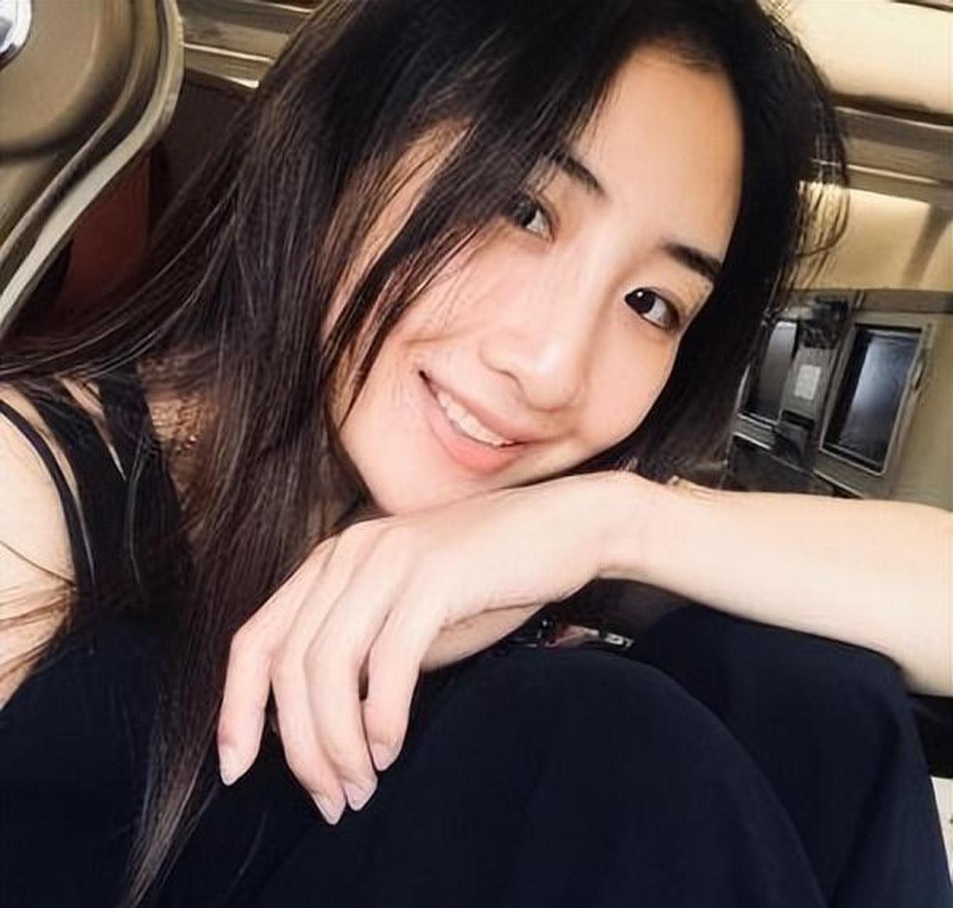 [原文:蹦床女神何雯娜