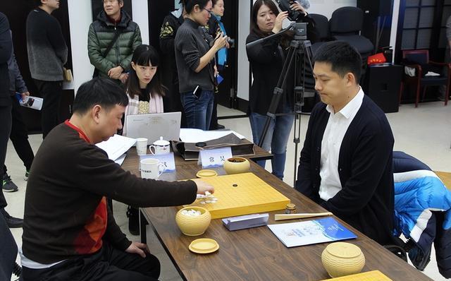"围棋天才"常昊:娶大他8岁的再婚棋手张璇为妻,如今生活怎样