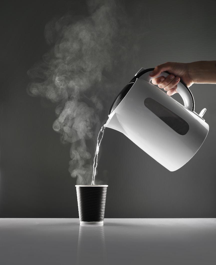 净水器净化的水和烧的开水哪个更好?