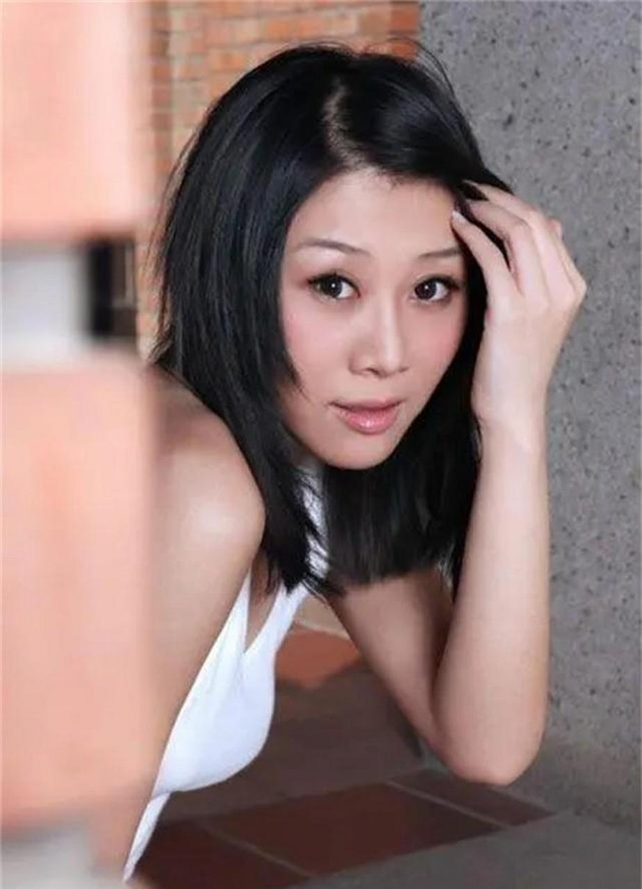 [原文:2012年傍晚歌手付丽对.