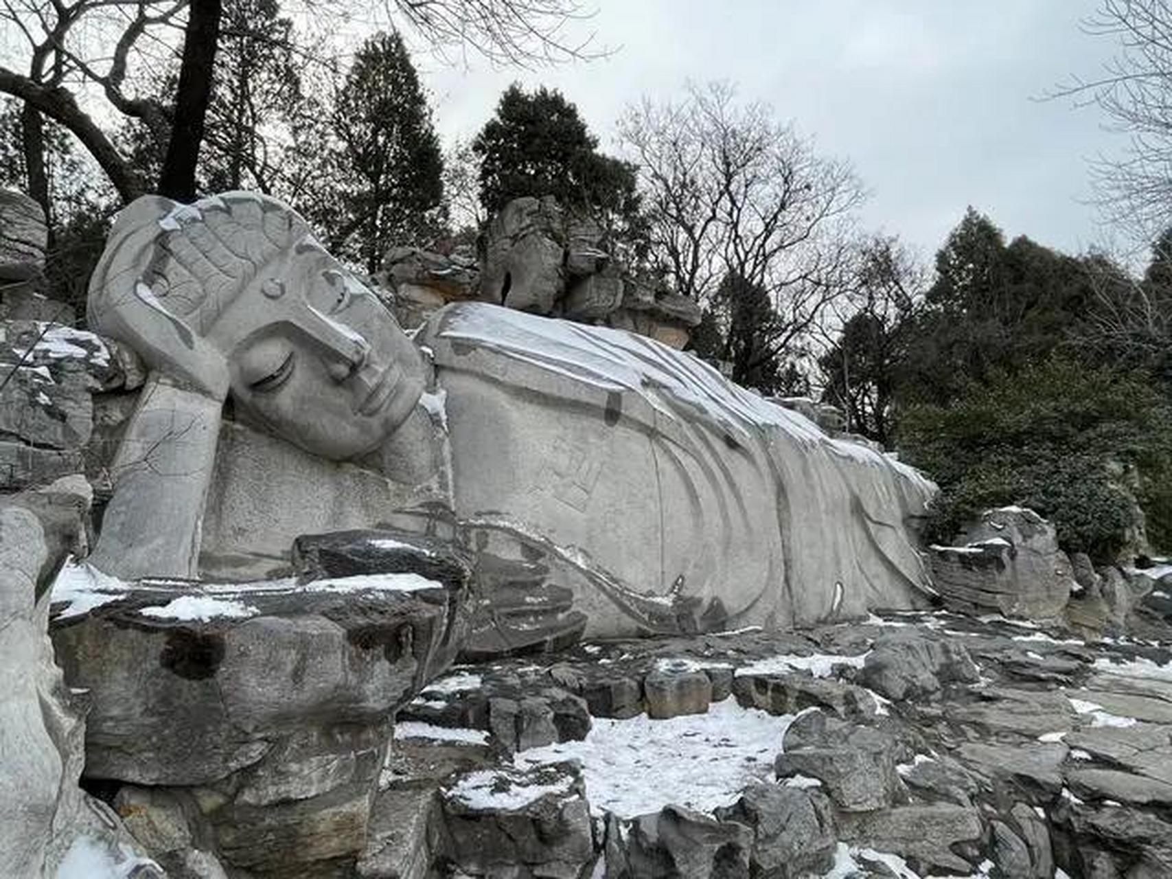 千佛山大佛图片