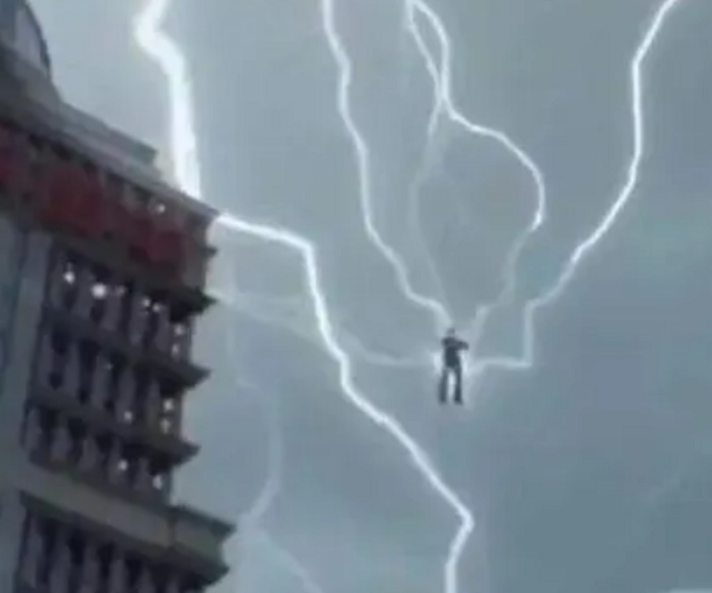 虚构:豫章故郡"仙人"渡劫,领导出手支援749局,真相引人深思