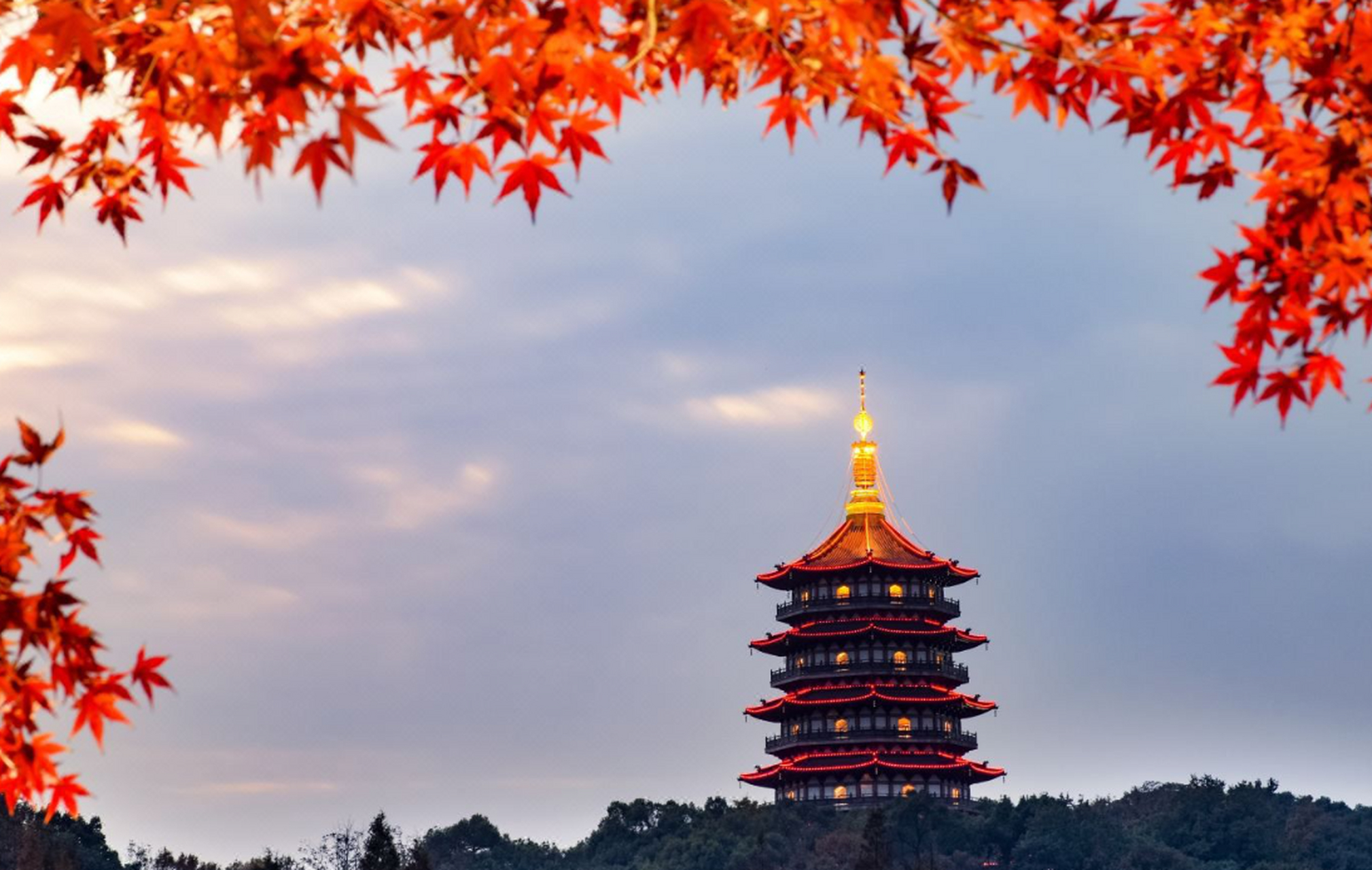 西湖美景醉人心脾92;灵隐寺静谧庄严78.