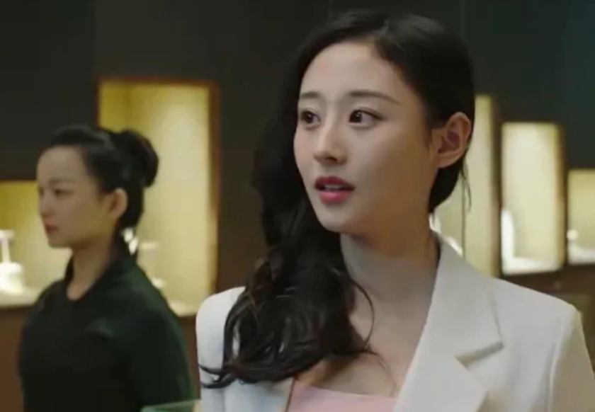 《我的前半生》:桑卓董,是陈俊生都高攀不起的富家女