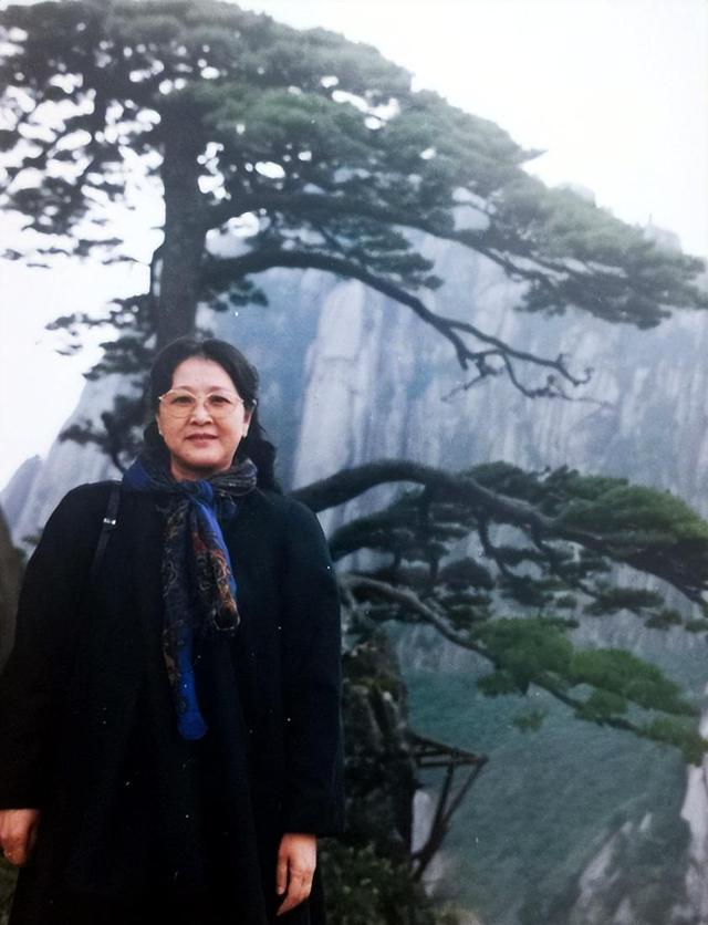 纪实86岁书画家范曾宣布结婚,身家高达10亿,新婚妻子小了近60岁