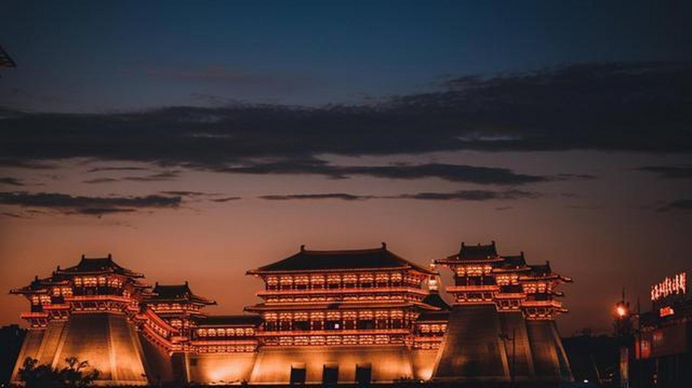 每一座都城都汇聚了统治者智慧与心血,诉说着时代的传奇故事……快来