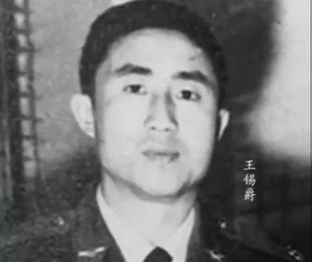 1986年,他突然驾驶飞机从台湾飞向大陆,后来结果怎么样