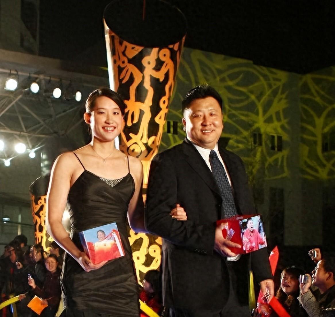 奥运冠军刘子歌:27岁嫁50岁教练,父母缺席婚礼,现在怎么样了?