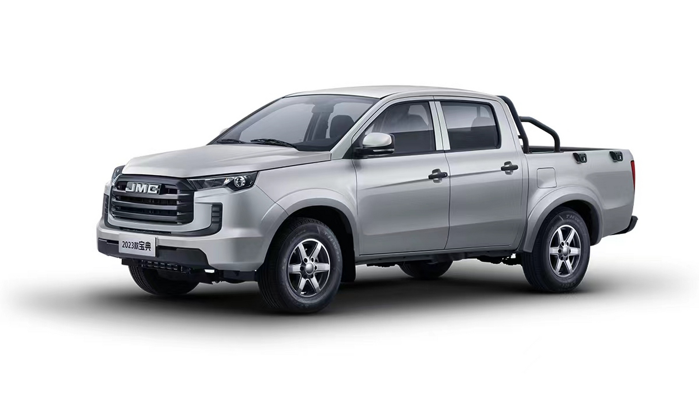 江铃宝典是江铃汽车旗下的皮卡车型,具有高效便捷,皮实耐用等特点