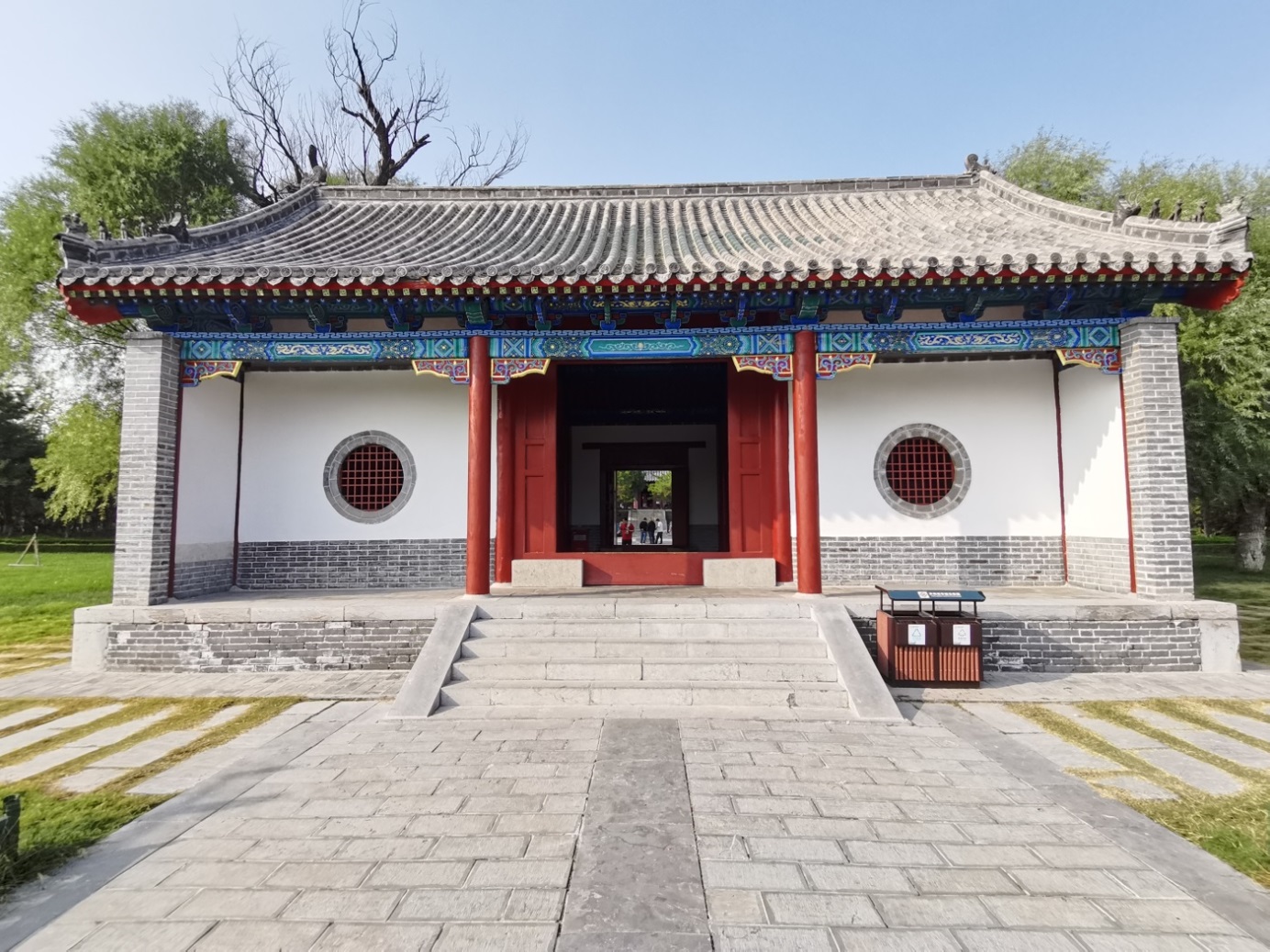 "济南巨观"华阳宫游览介绍之一华阳宫简介,一宫门和钟鼓楼广场