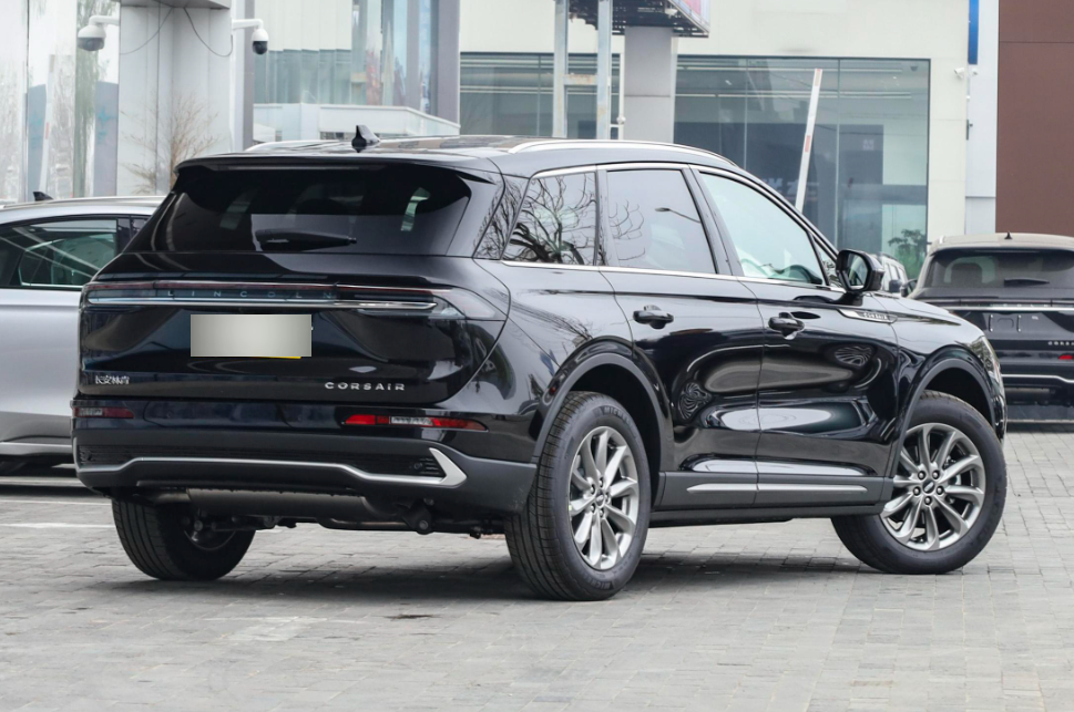 定位紧凑型suv,起售价高达23.58万元,林肯冒险家值得买吗
