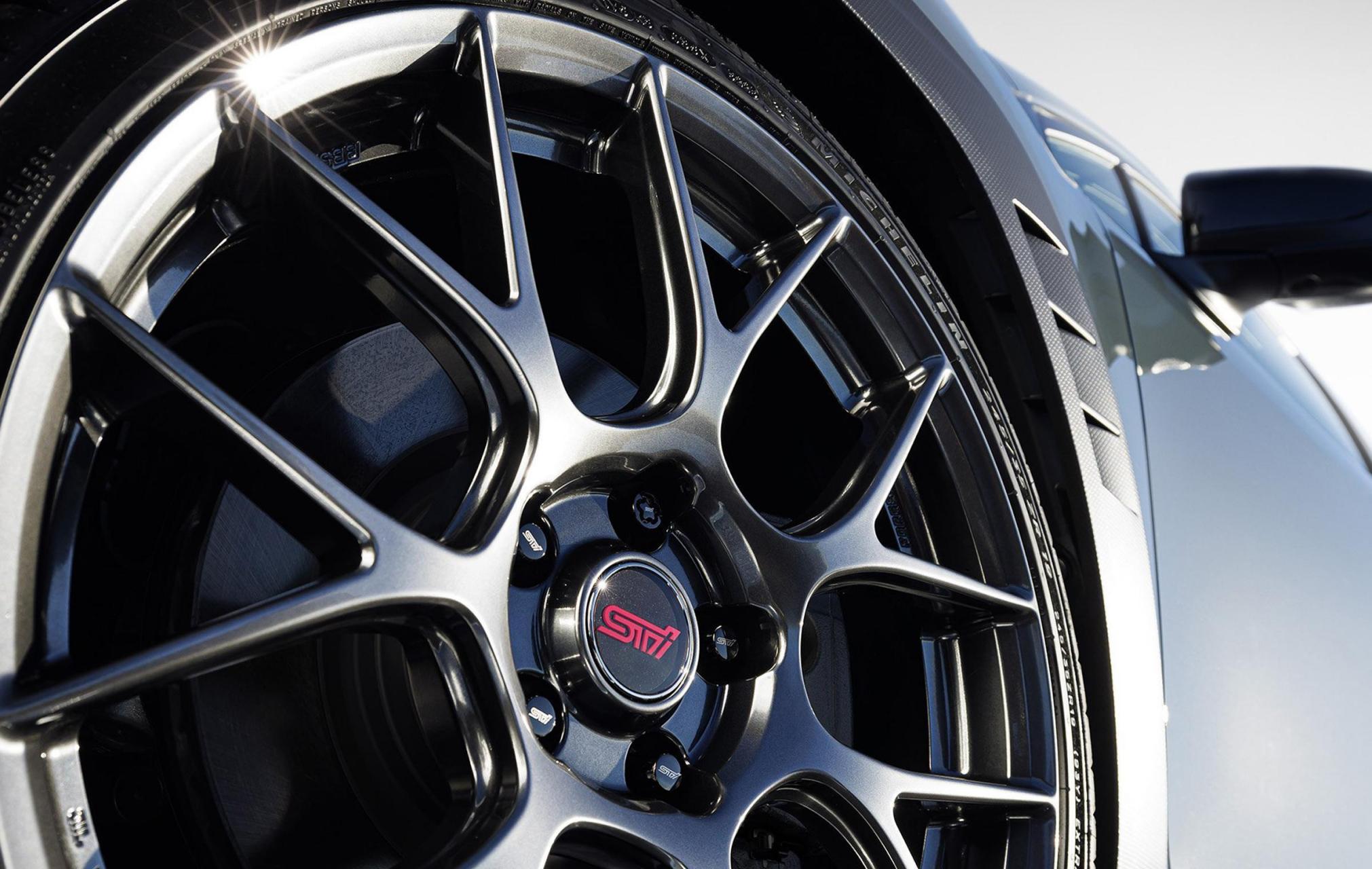 斯巴鲁发布2024款wrxsti官图,新车搭载2.