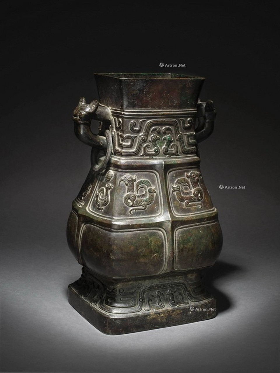 伦敦邦瀚斯将于5月16日拍卖中国艺术精品,领衔之作为宋/明时期青铜鸟
