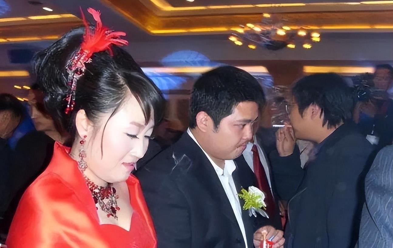 赵本山女儿赵玉芳:结婚怒砸300万陪嫁!结婚后丈夫"嗜财如命"