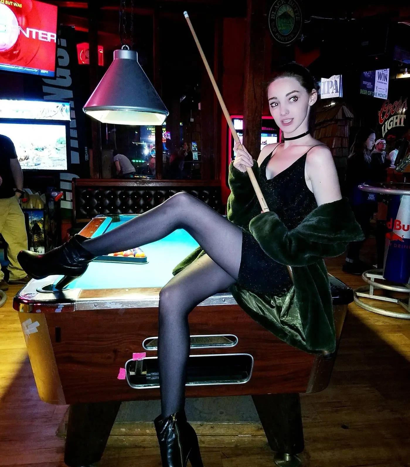 为艺术献身的"北极星"-艾玛·杜蒙特