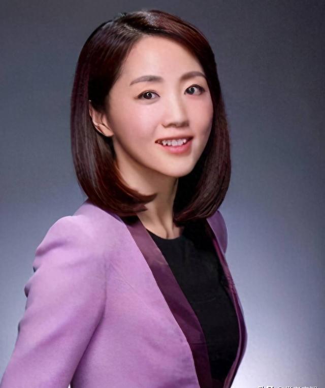 央视"气象姐"杨丹:为拼事业丁克15年,婆婆用妙计让她甘心生子