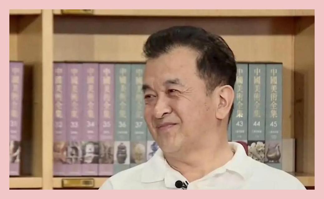 八一电影制片厂厂长黄宏骤然退场后,时至今日,他的生活状况如何