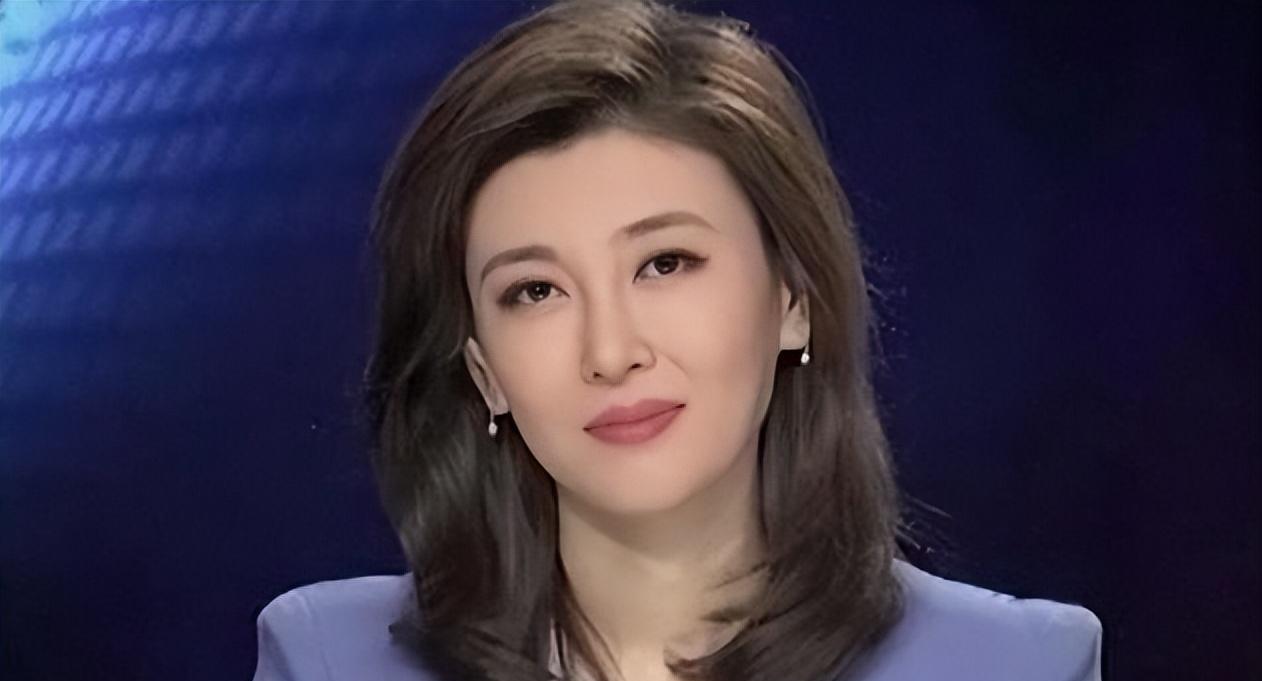 美女主持李红,14岁辍学18岁逃婚,从刷碗工逆袭"央视一姐"