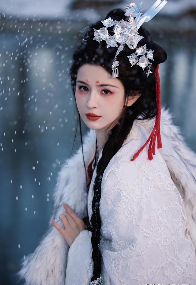 "敦煌仙女"哈妮克孜,自述:演丫鬟太美,演女一,自己想的太美