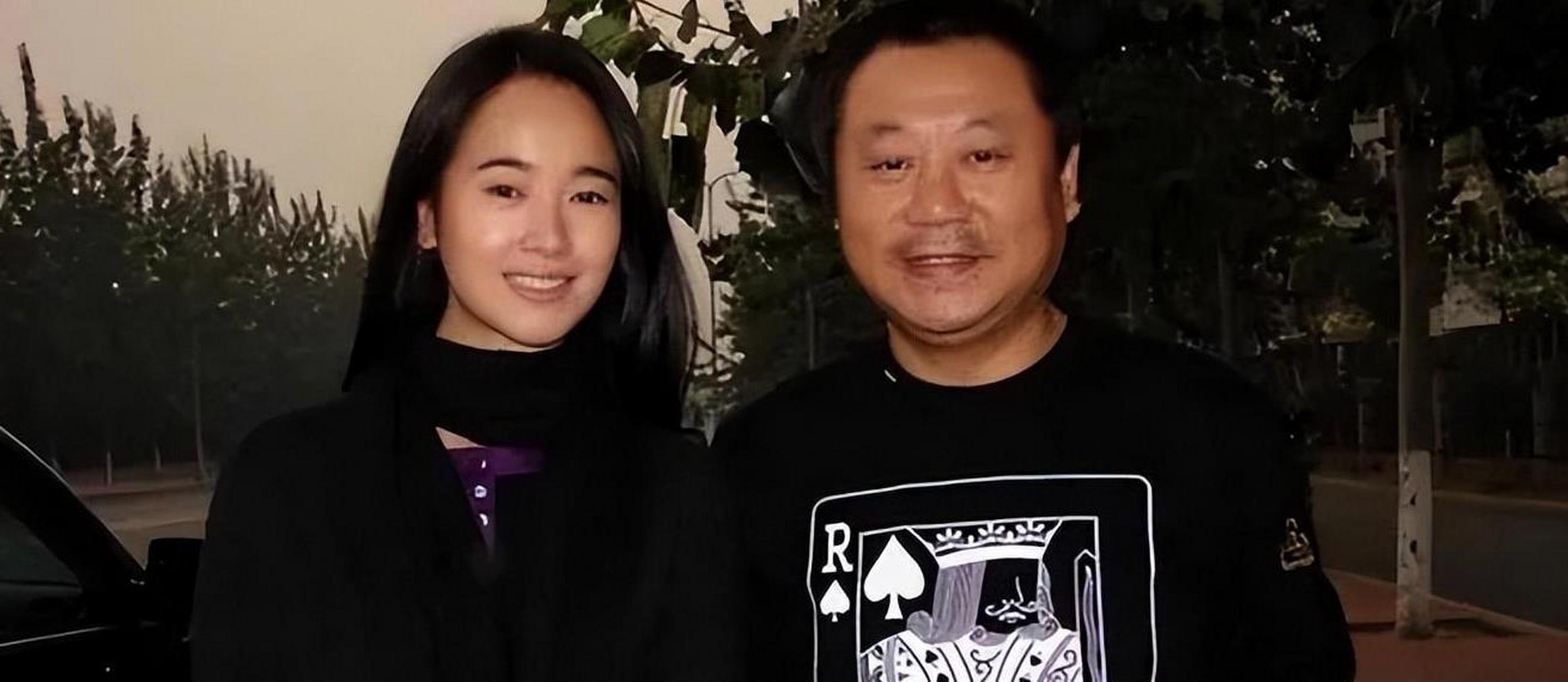 范伟老婆杨宝玲图片