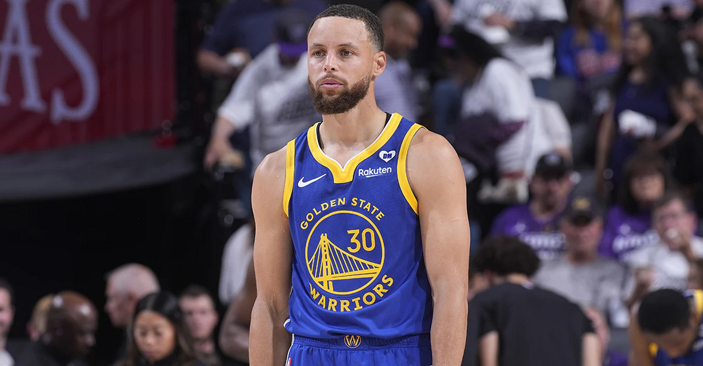 斯蒂芬·库里入选2023-24赛季nba最佳阵容三阵,刷新勇士队史纪录.