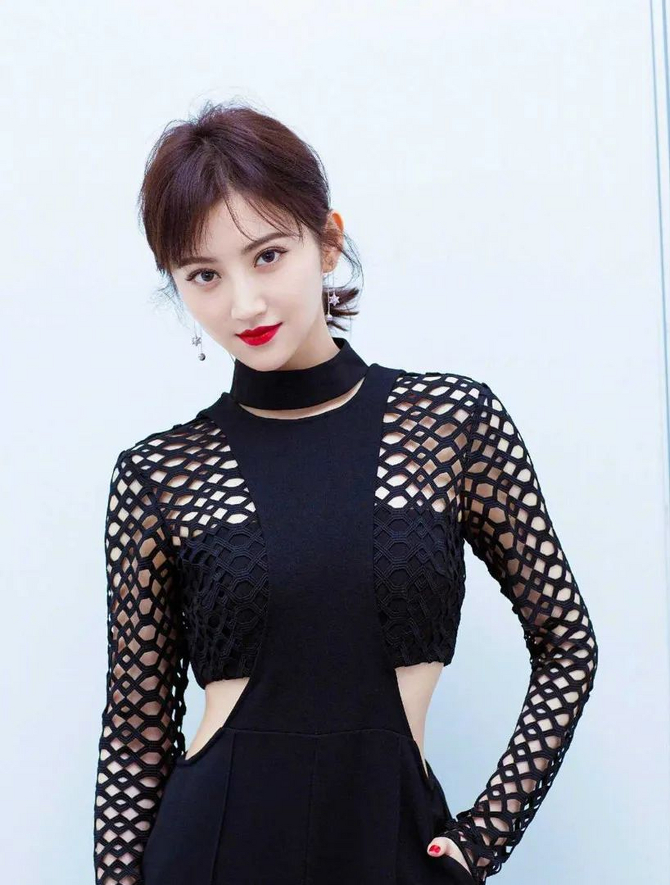 [原文:景甜玉女形象不要了?上衣.