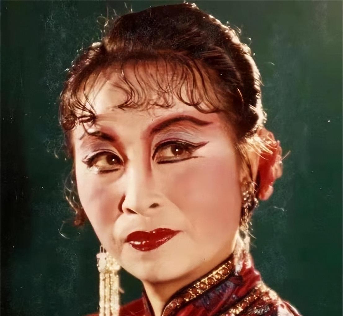 新凤霞事件大反转!老戏骨曝出55年前真相,难怪张少华当年没翻案