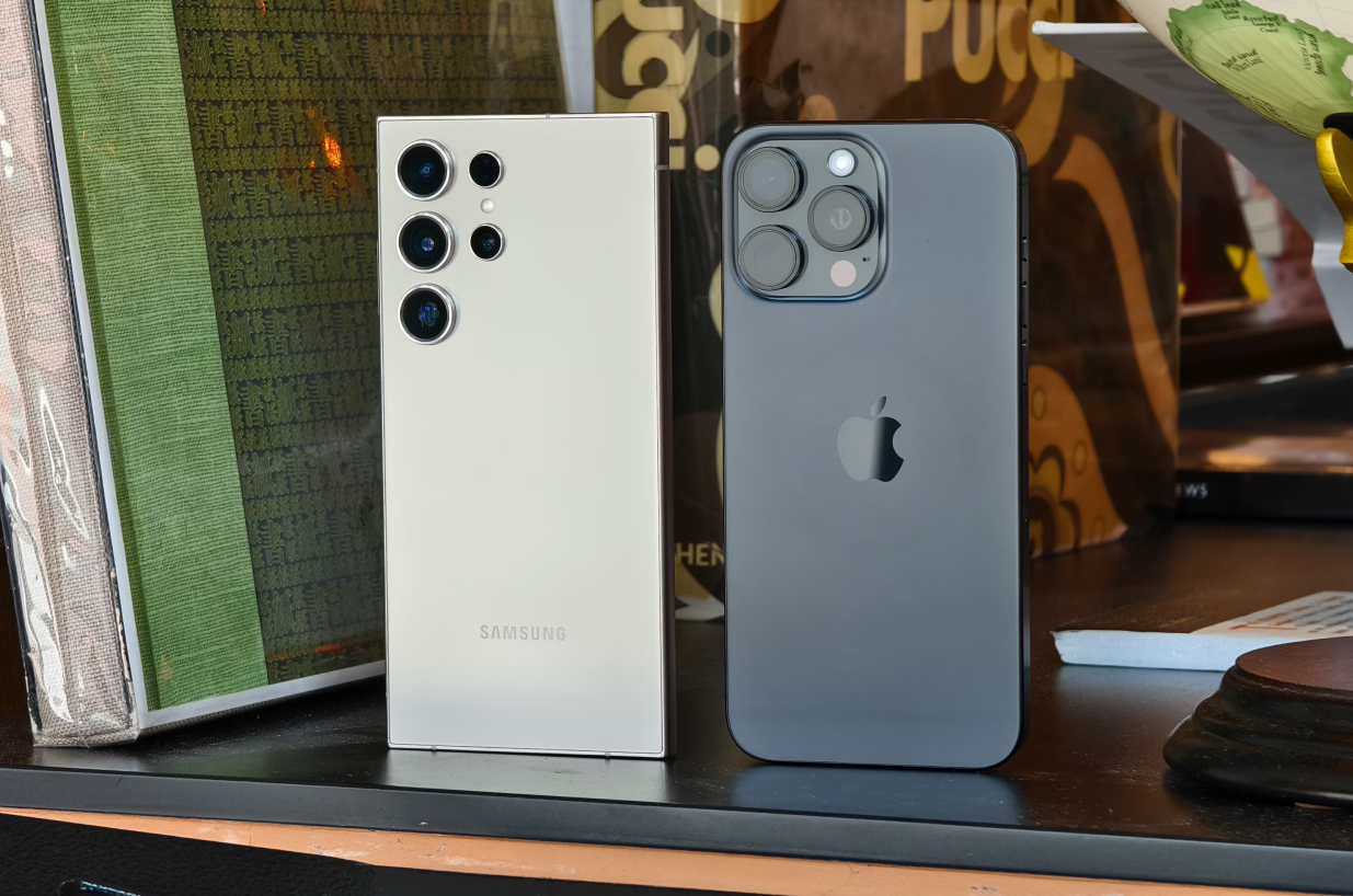 三星S24 Ultra降至7千！和苹果手机比，究竟选择哪一款好？