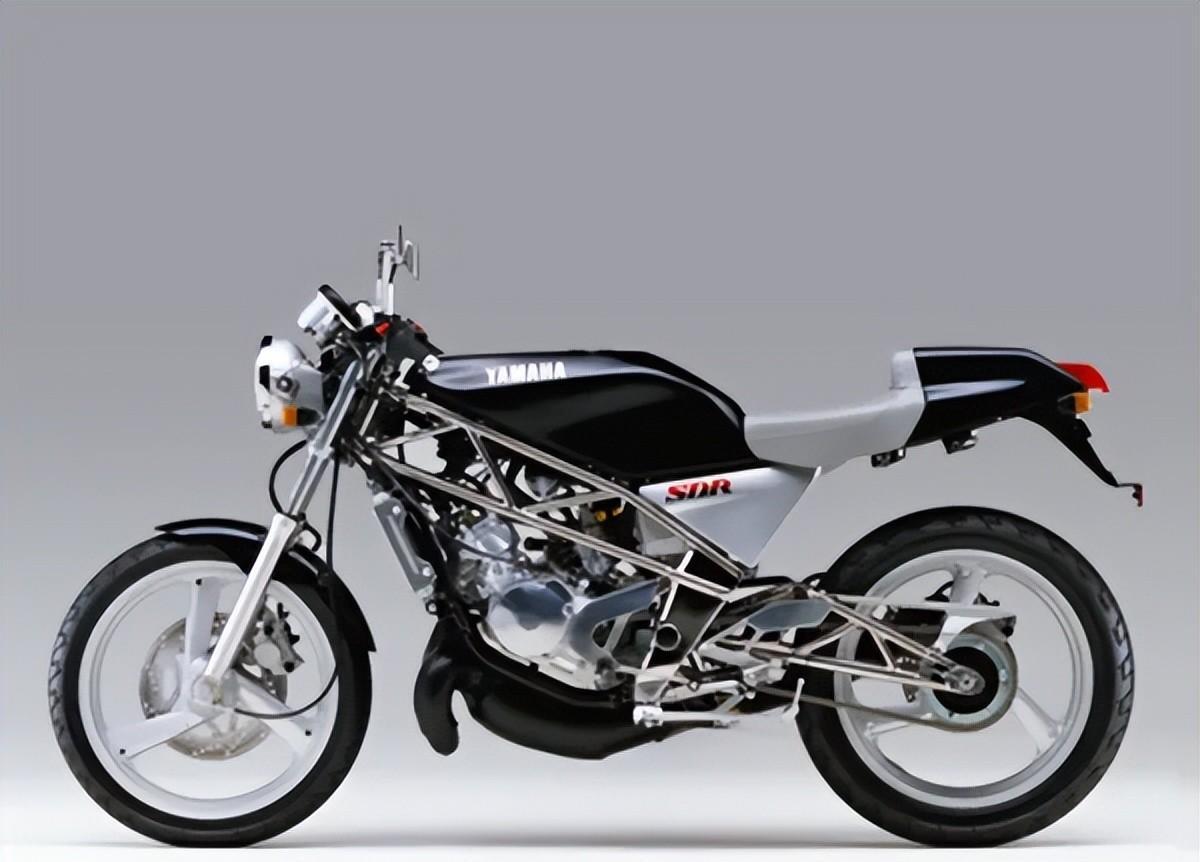 雅马哈拟重启经典,80年代sdr200街车或将归来