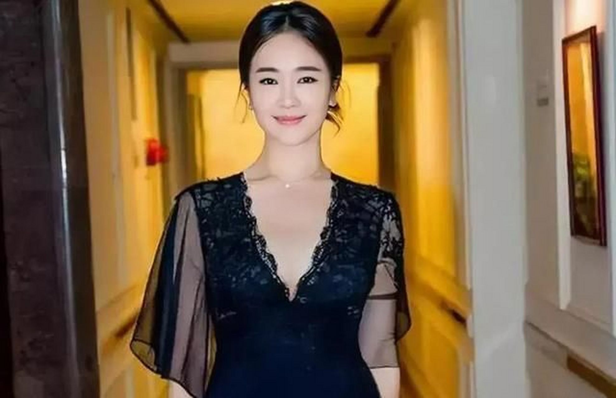 左小青16岁体操巅峰转身娱乐圈,挑战与机遇并存!