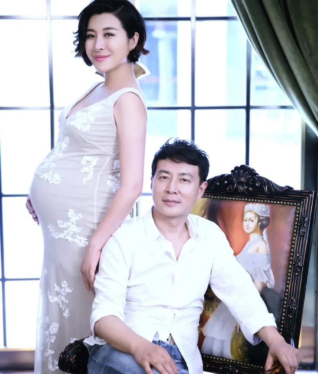 王雅捷于洋结婚照图片