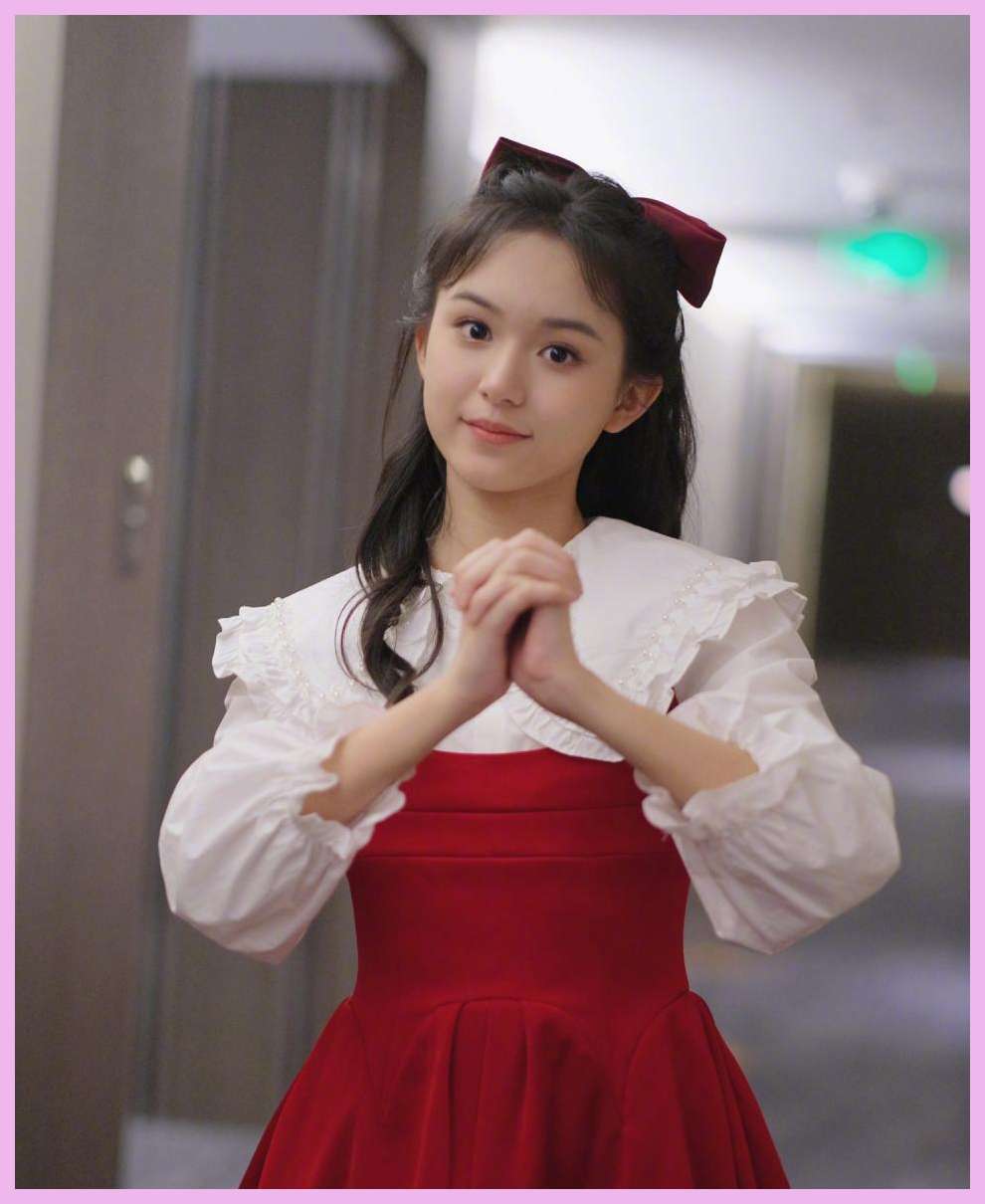 2岁即年入百万的童星刘楚恬,因太漂亮被"禁止整容",如今怎样