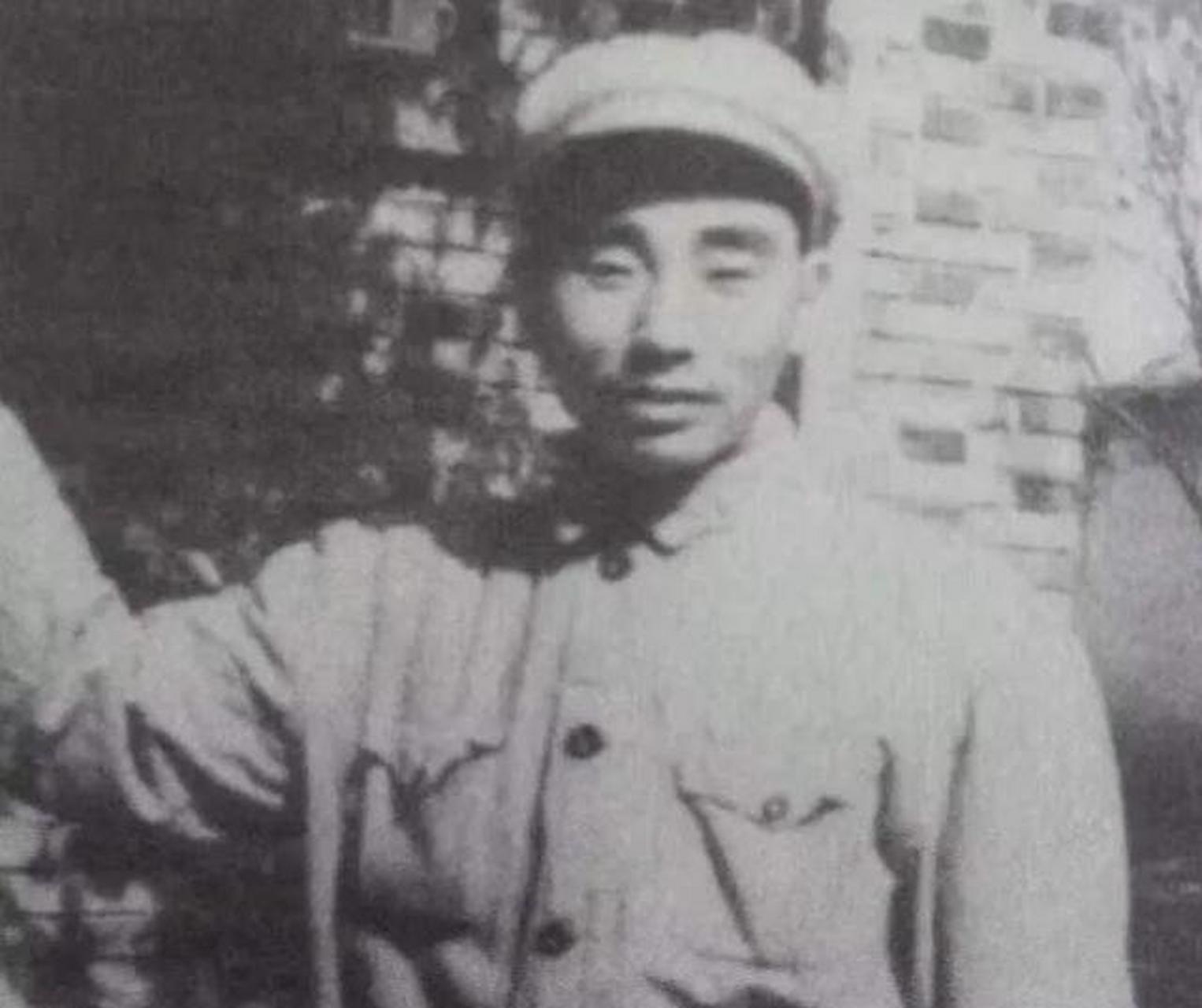 [原文:韩培信:曾主政苏州,扬州.