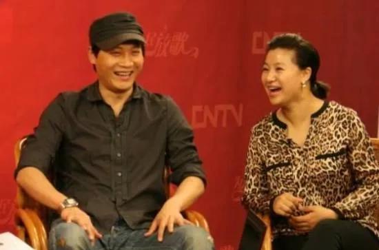 王丽达:嫁给了妈妈的"男神",结婚11年生一子,幸福圆满