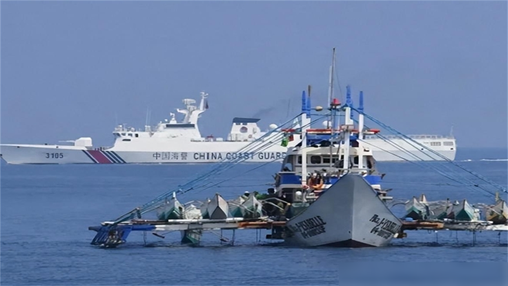 南海出现危险一幕!菲方军事化"坐滩"仙宾礁,泽连斯基也乱跳