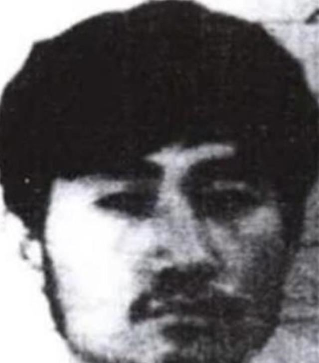 悍匪周向阳大案,抢300余万流窜中越边境,被1000多武警搜山击毙