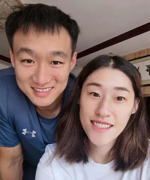 女排四大赘婿 曾春蕾老公富二代 张常宁与老公备孕两年怀不上