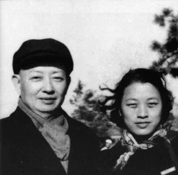 歌唱家王昆:与丈夫同年去世,儿子是唯一心病,临终前解开心结