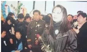 "香妃"母亲韩秀云:丧夫,丧子,丧女,她的一生比黄连还苦