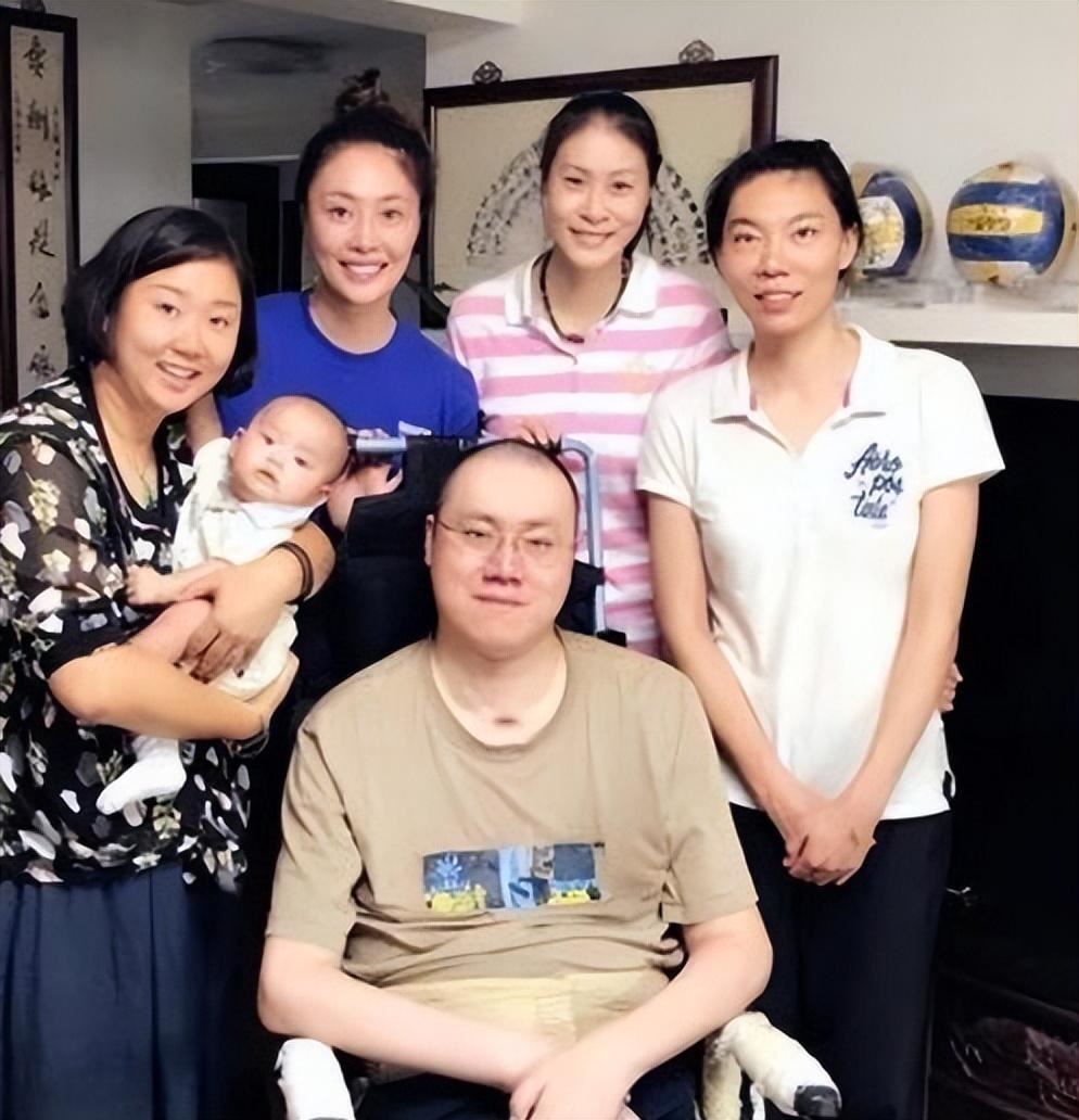 女排周苏红,再婚之后也不忘记前夫:你就是我的亲弟