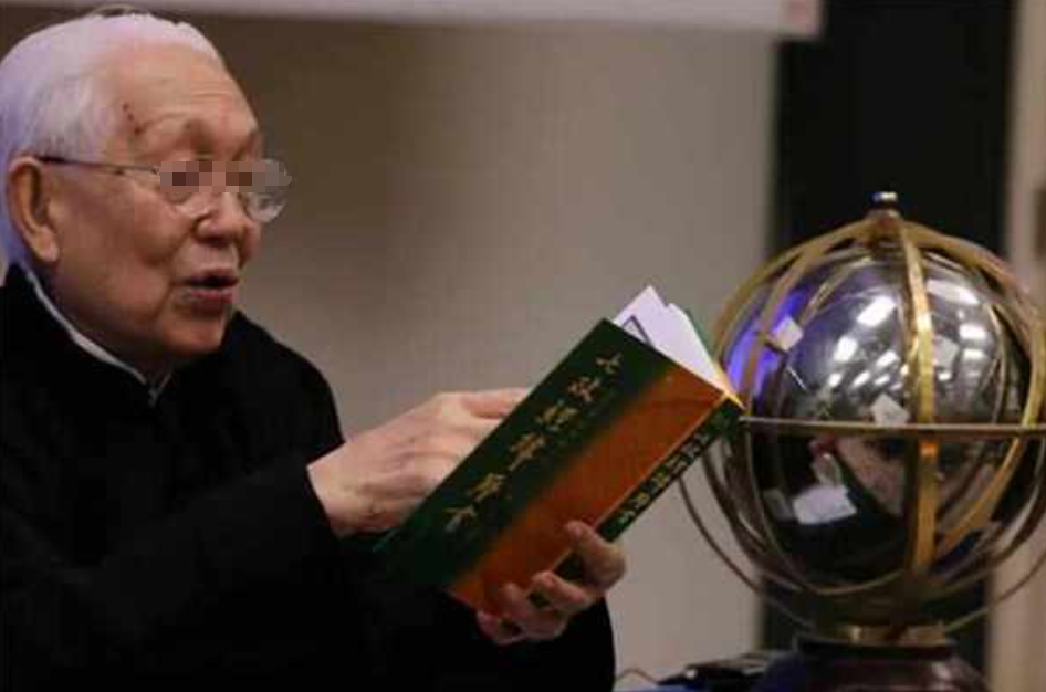 虚构:杭州保姆纵火案,玄学大师通灵朱小贞,直言:她知道太多了
