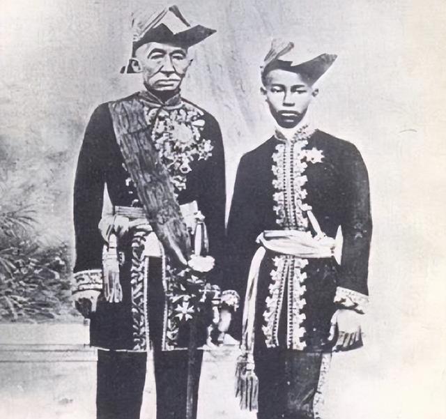 拉玛五世:泰国千古一帝,娶4个亲妹妹,纳150个妃子,生77个孩子