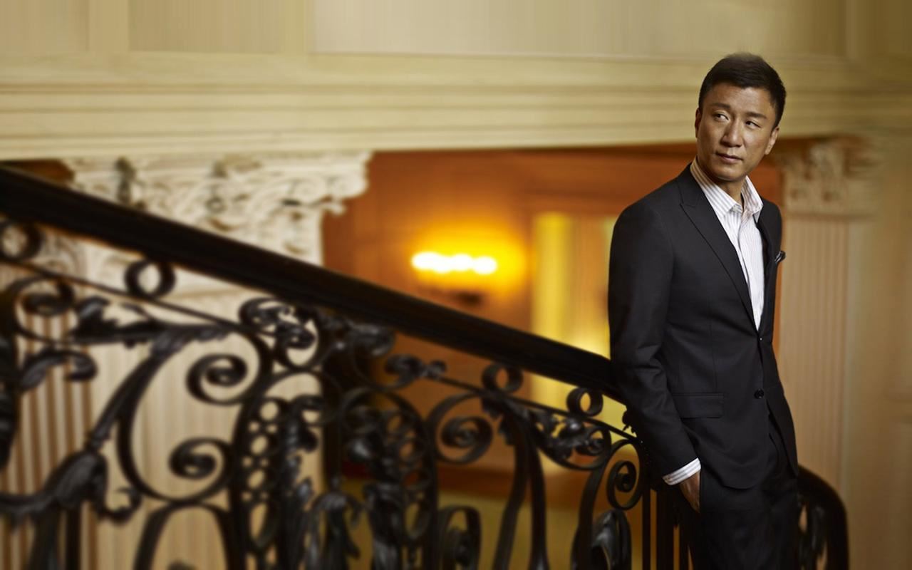 孙红雷年轻玩得有多花,抛下丁嘉丽去追求真爱,冯小刚扯下遮羞布