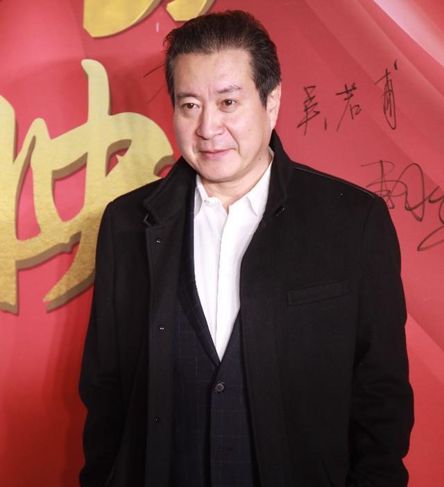 河南著名演员许文广:出道30多年甘当配角,凭借"丁义珍"走红