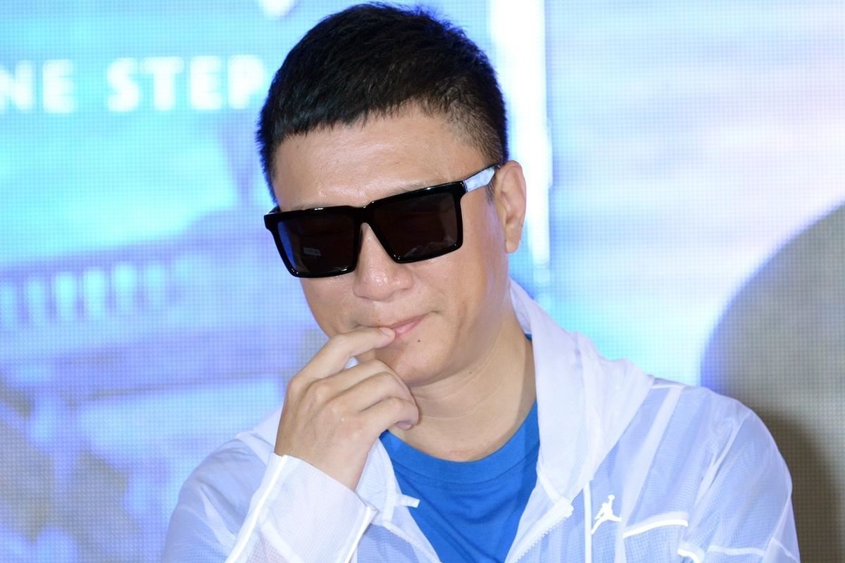 孙红雷年轻玩得有多花,抛下丁嘉丽去追求真爱,冯小刚扯下遮羞布