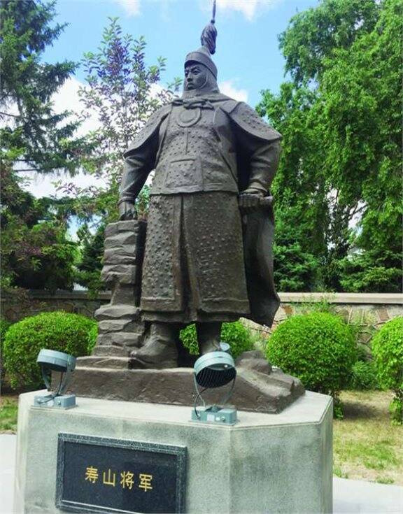 袁崇焕被凌迟身亡门灭,有人拿出家谱:他有遗腹子八世孙晚清名将