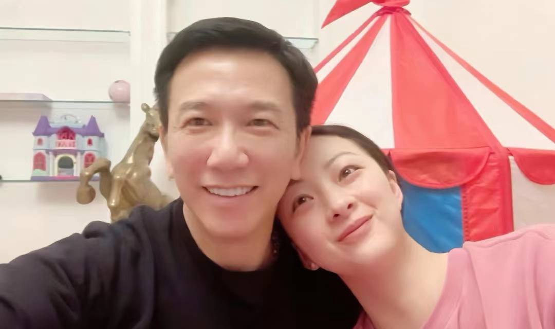 上海女婿温兆伦:三婚娶小妻子,迟来的幸福更珍惜