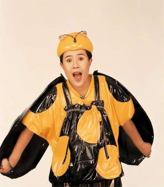 刘纯燕:荧幕风格大变,发掘何炅,却因一个发型被说"毁童年"